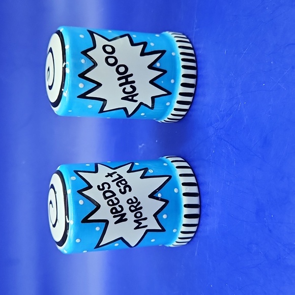 Our Name is Mud Salt and Pepper Shakers - Design by Lorrie Veasey - Picture 1 of 4